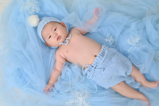 博罗宝宝流黄鼻涕打喷嚏